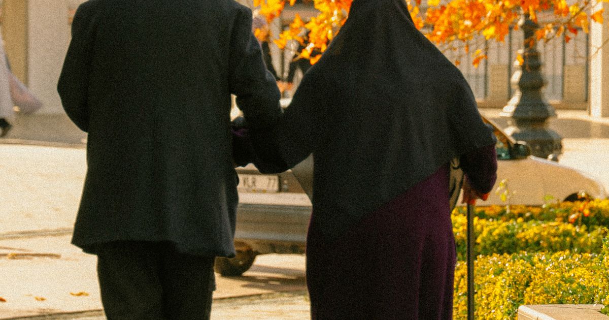 What an Alzheimer's Blood Test Can and Can't Tell You