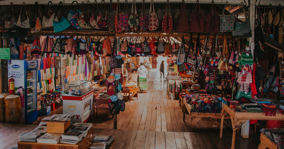 Selling on Facebook Marketplace? Never Send a Buyer a Code