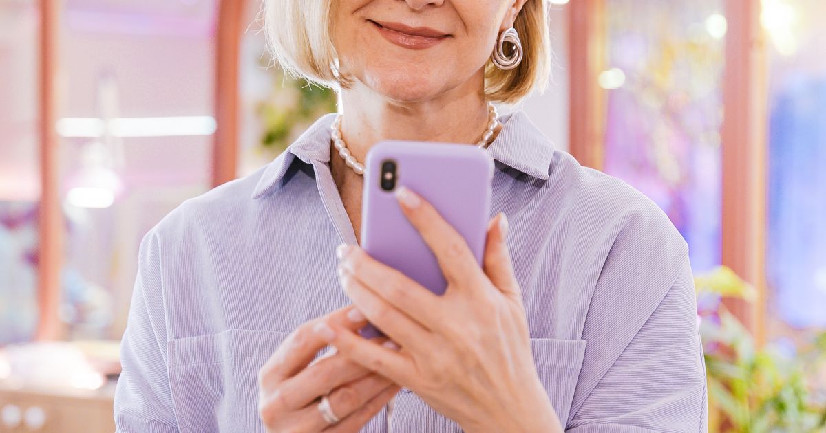 The Free Feature That Reads Anything on Your Screen Out Loud